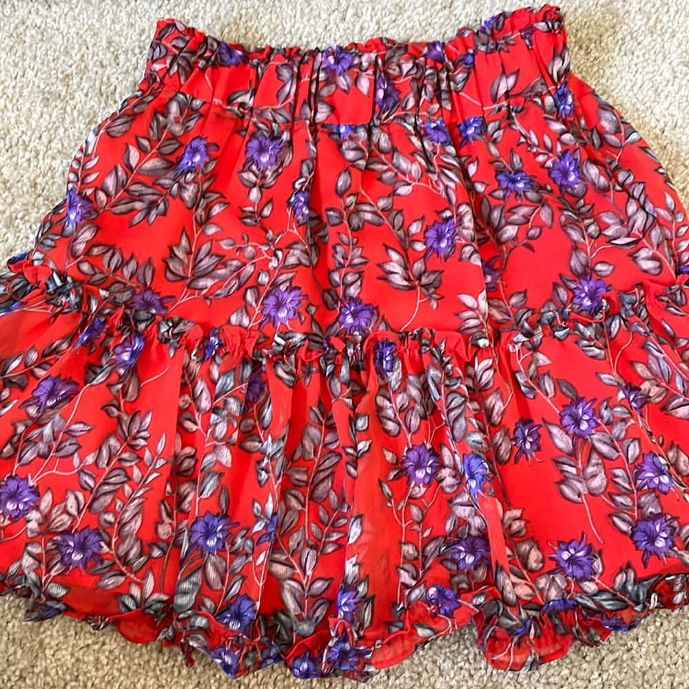 Selfie leslie skirt